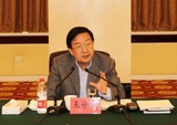 中国土地学会理事长王世元在七届常务理事会发表讲话